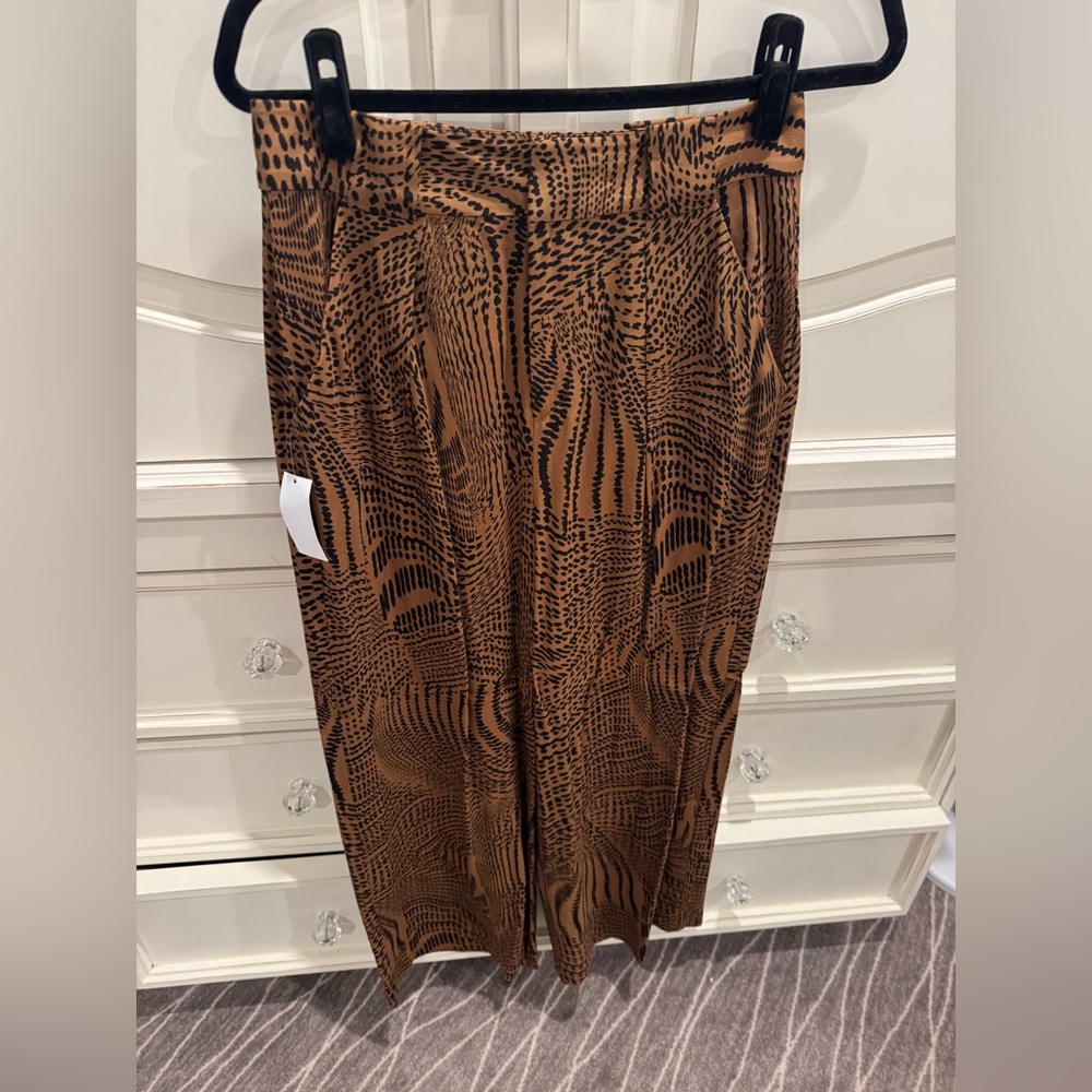 EQUIPMENT PRINTED TROUSERS